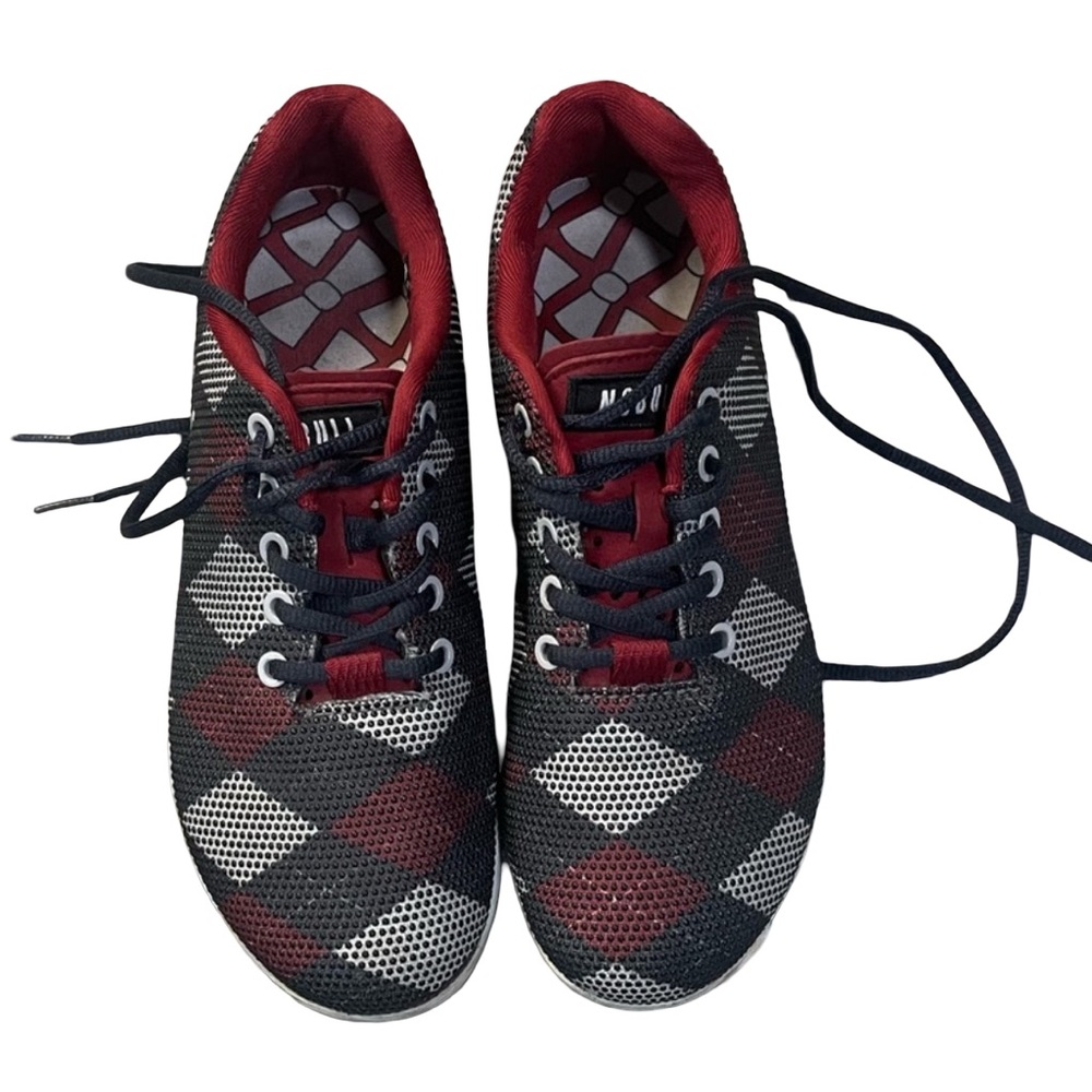 NOBULL Men's Black and Burgundy Patterned Sneakers